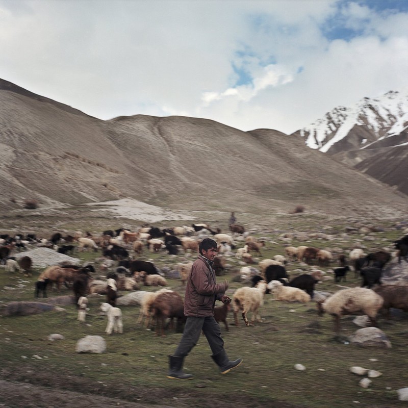 Kham pha dia diem yen binh hiem thay o Afghanistan-Hinh-9